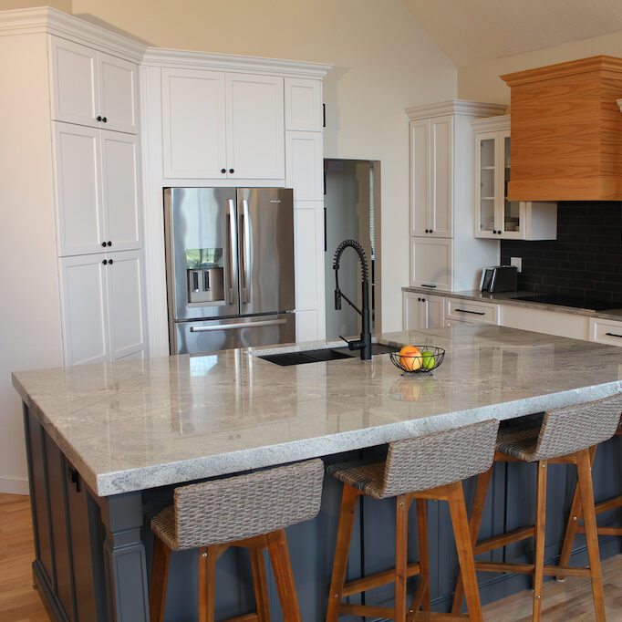 Kitchen Remodeling in Ozark with a new kitchen island